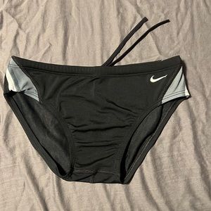 Men’s Nike Speedo’s Size 30
